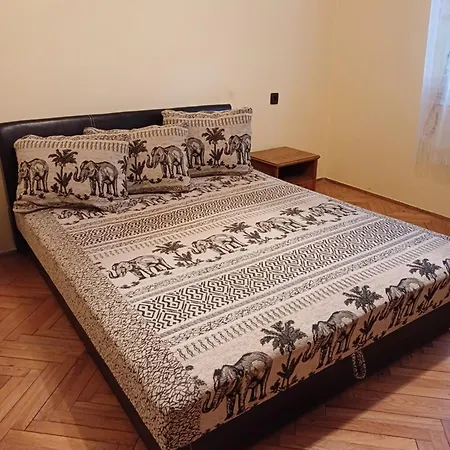 Apartament Vendeghaz